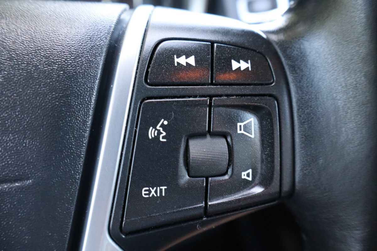 Used 2015 Volvo XC60 T5 AWD/4WD image 31
