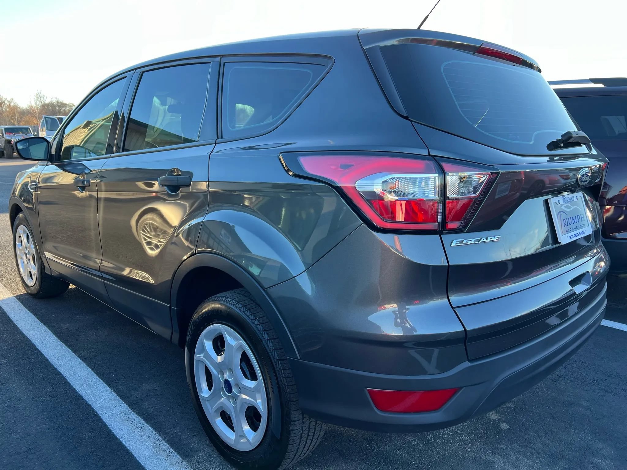 Used 2017 Ford Escape S FWD image 4