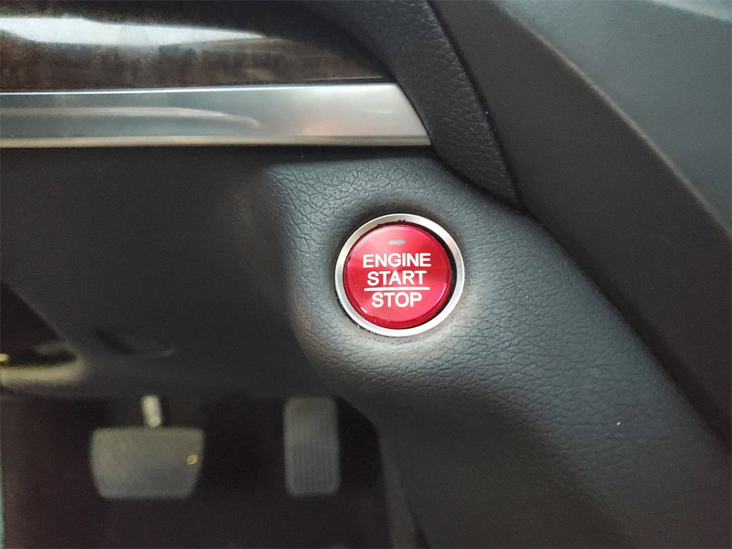 Used 2020 Acura MDX FWD image 29