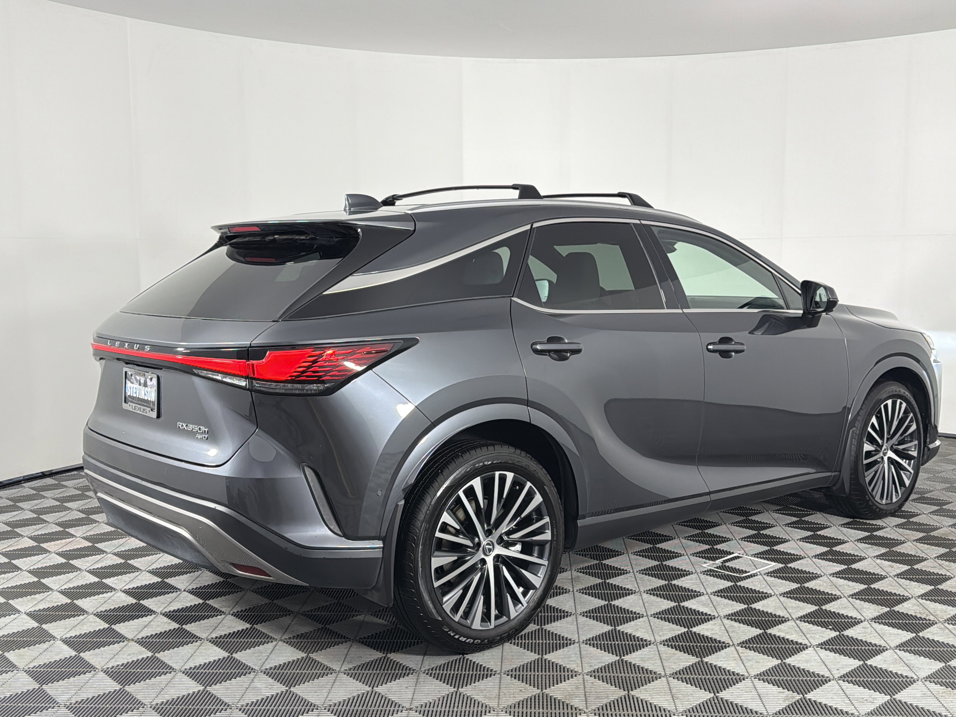 Used 2025 Lexus RX 350 w/ Convenience Package image 21