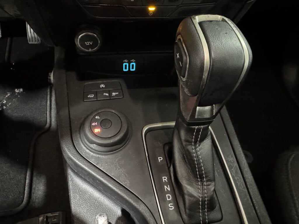 Used 2019 Ford Ranger XLT w/ Equipment Group 301A Mid AWD/4WD image 13