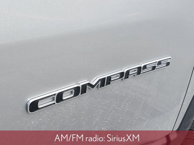 Used 2023 Jeep Compass Limited image 7