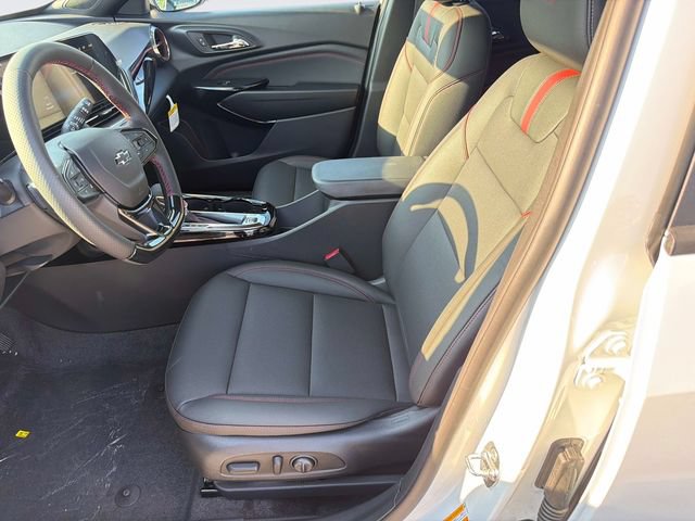 New 2026 Chevrolet Trax RS w/ Sunroof Package FWD image 19