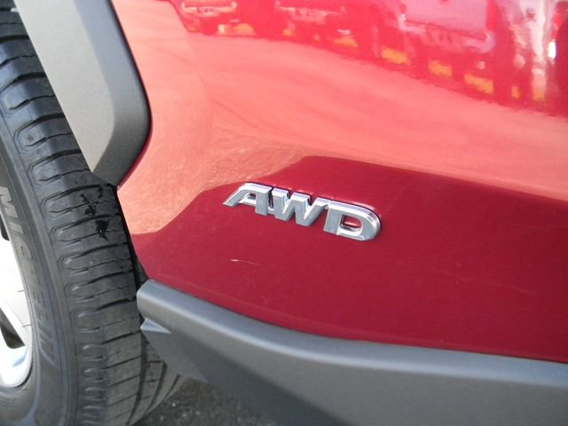 Used 2020 Toyota RAV4 LE w/ All Weather Liner Package AWD/4WD image 8