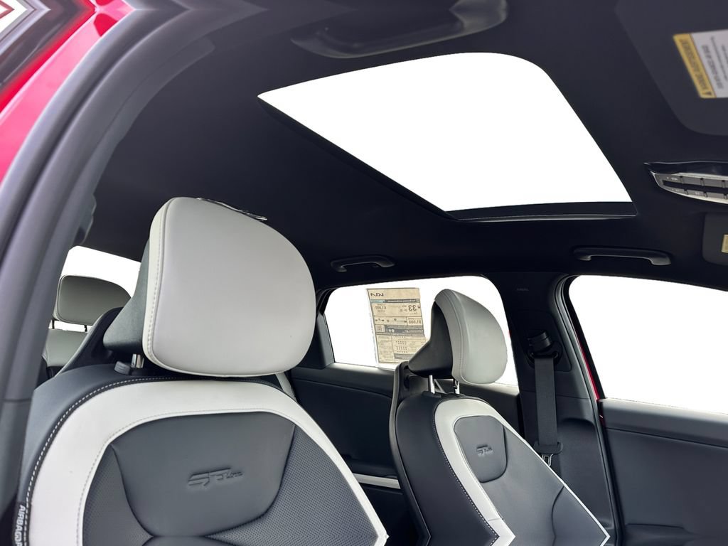 New 2026 Kia K4 GT-Line Turbo w/ GT-Line Sunroof Package FWD image 5