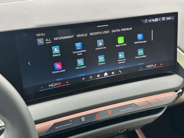 Certified 2025 BMW X3 xDrive30i w/ Premium Package image 34