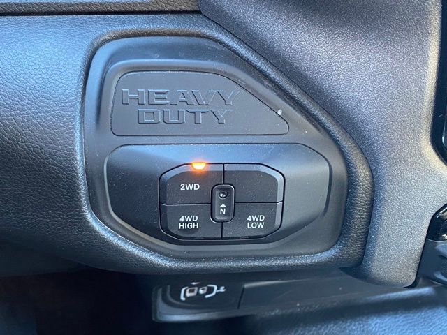 New 2026 RAM 2500 Tradesman w/ Bed Convenience Group AWD/4WD image 25