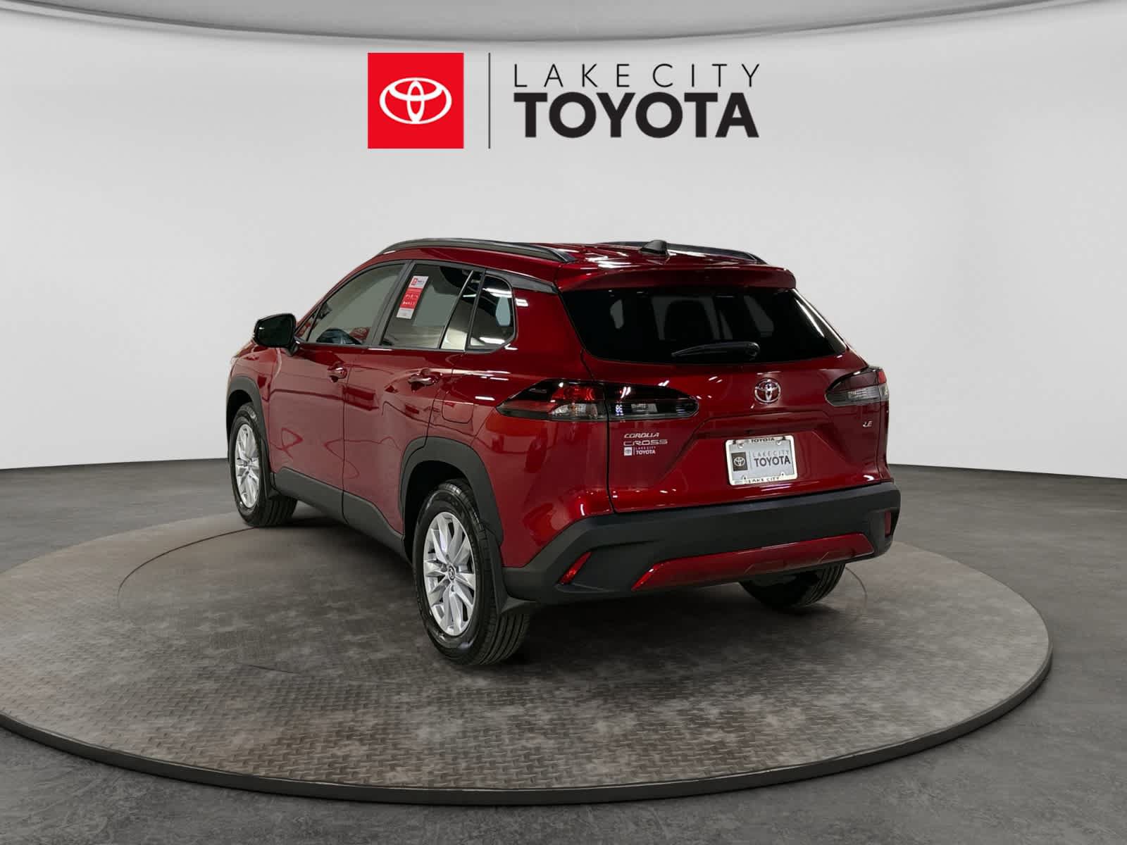 New 2026 Toyota Corolla Cross LE FWD image 4