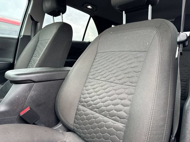 Used 2018 Chevrolet Equinox LT FWD image 9