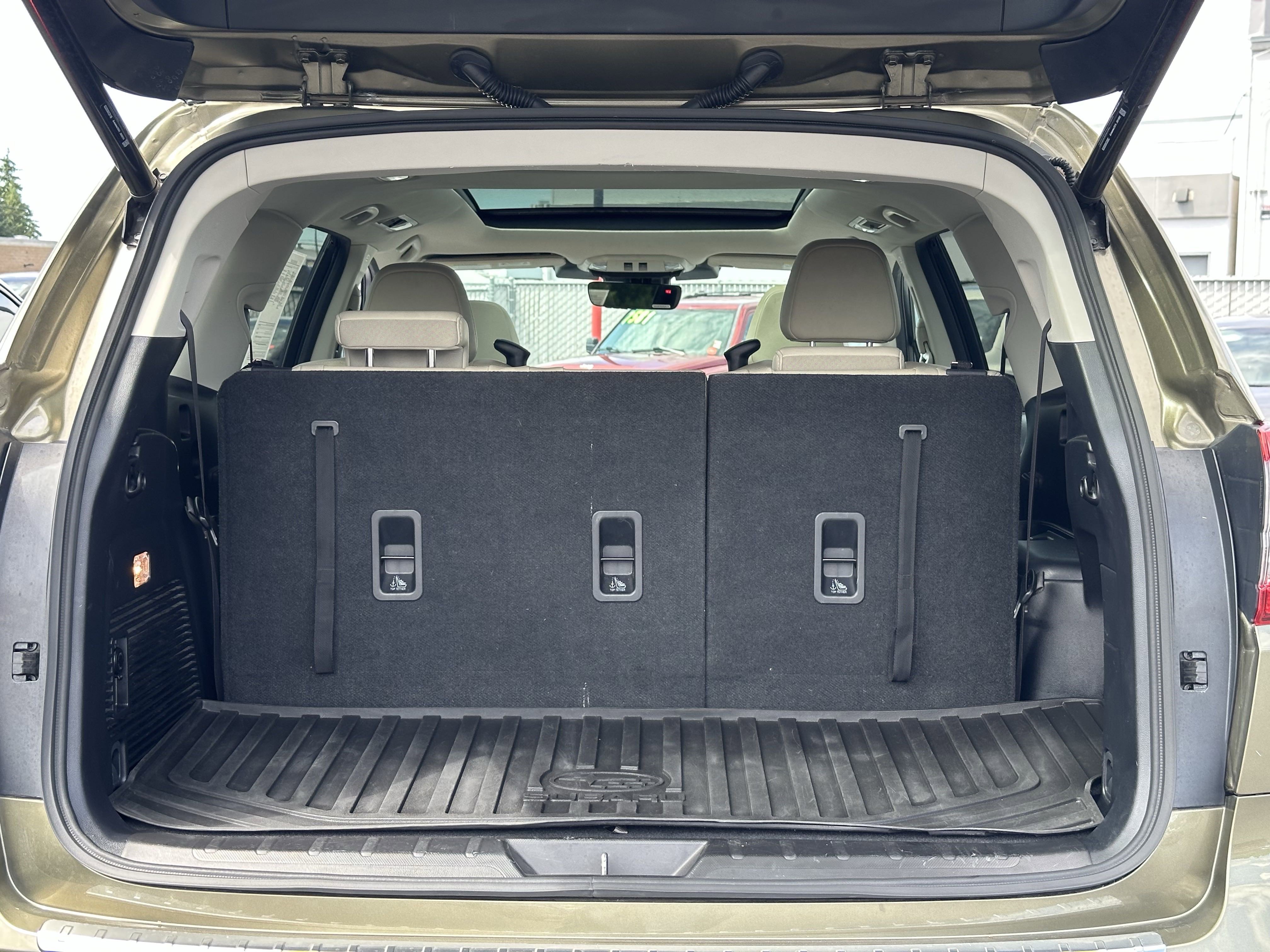 Used 2023 Subaru Ascent Limited w/ Technology Package image 17