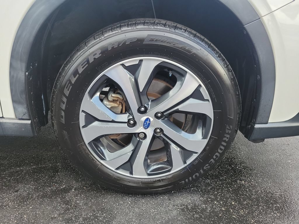 Used 2022 Subaru Outback Limited AWD/4WD image 6