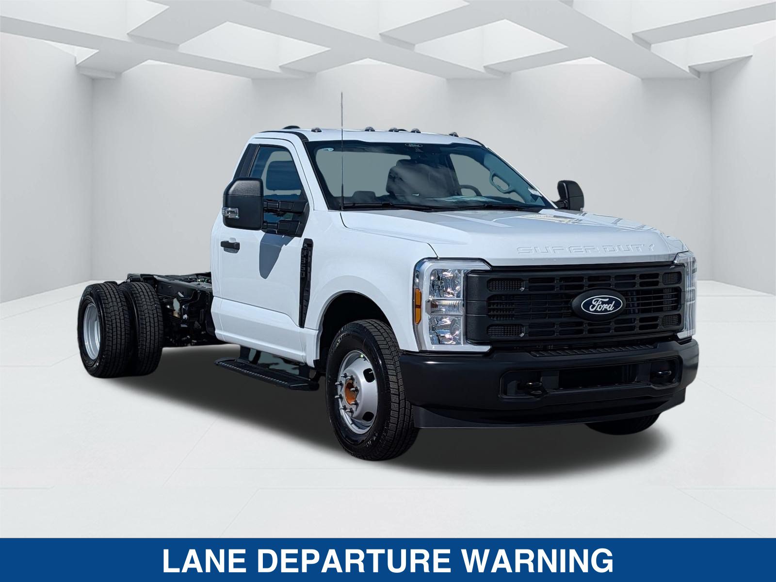 New 2027 Ford F350 XL RWD image 3