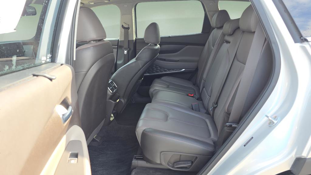 Used 2019 Hyundai Santa Fe Limited image 15