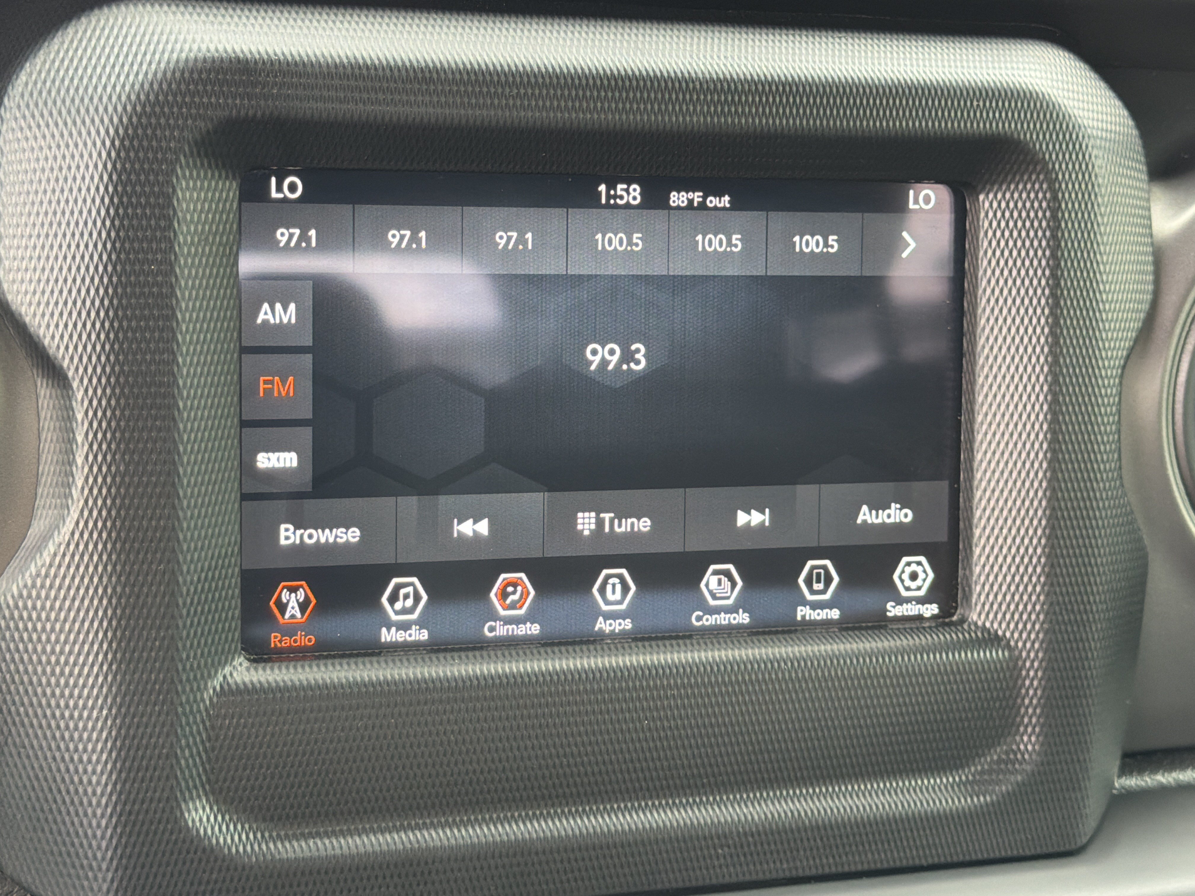 Used 2023 Jeep Gladiator Sport AWD/4WD image 33