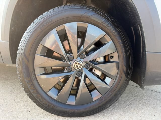 Used 2024 Volkswagen Taos S FWD image 22