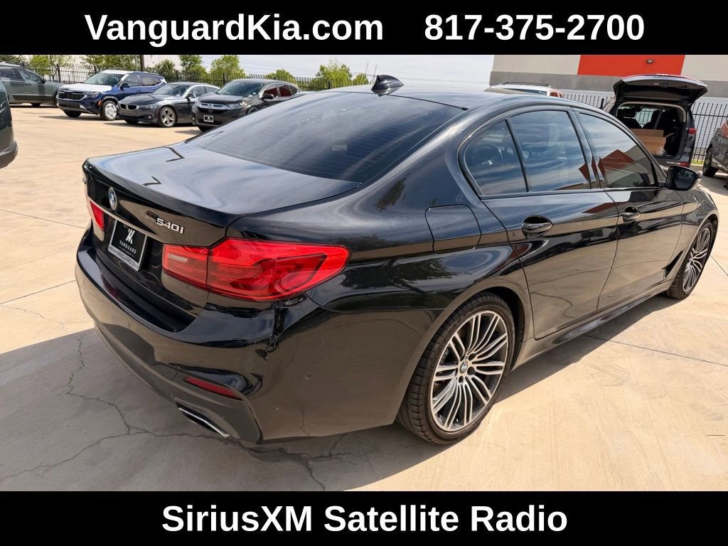 Used 2019 BMW 540i xDrive w/ M Sport Package image 4