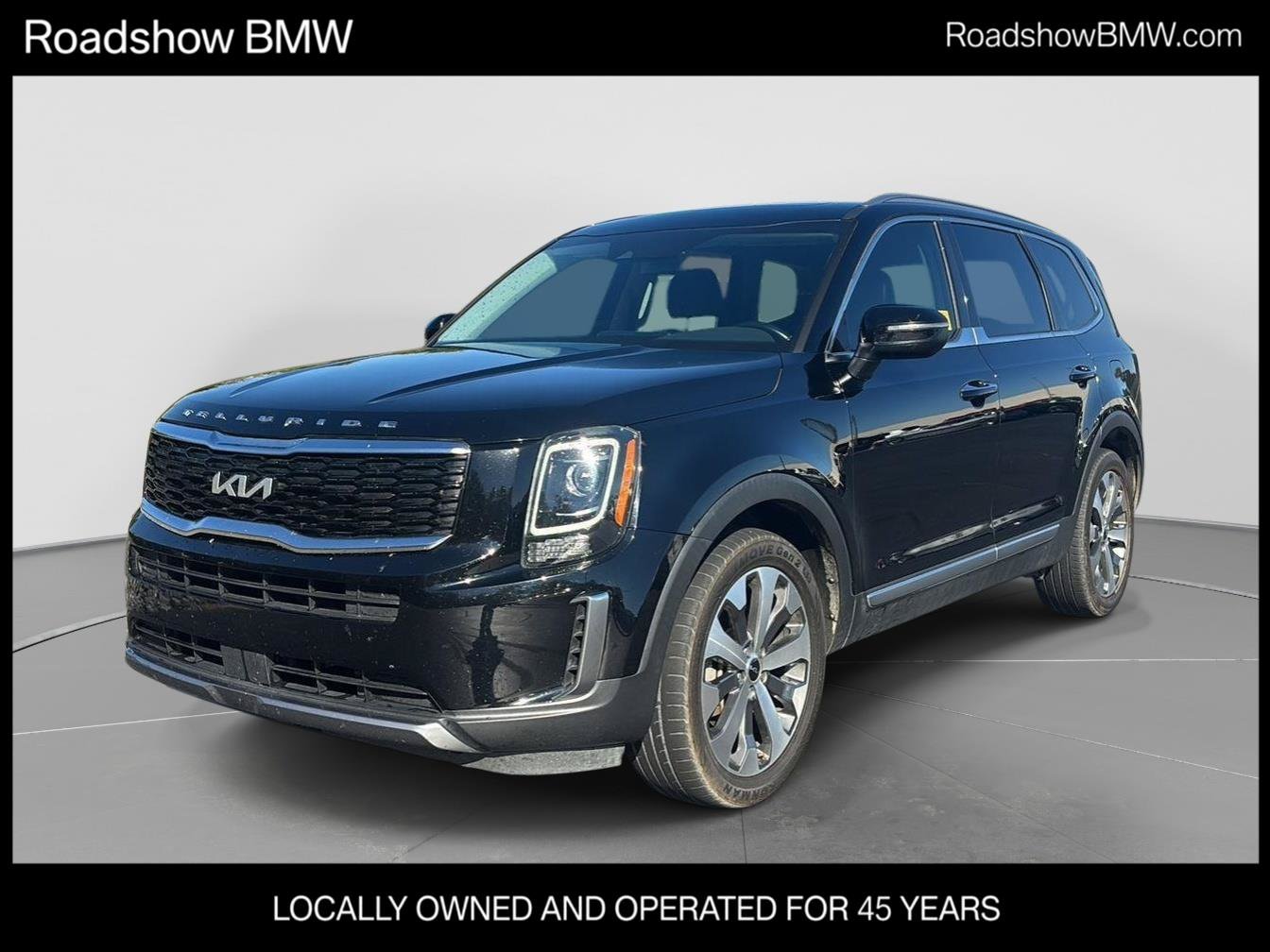 Used 2022 Kia Telluride S FWD image 1