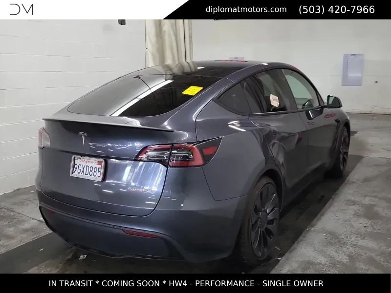 Used 2023 Tesla Model Y Performance AWD/4WD image 4