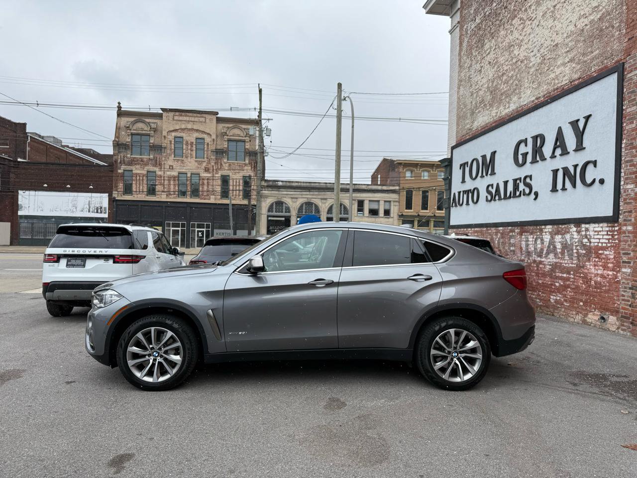 Used 2019 BMW X6 xDrive50i w/ Executive Package image 5