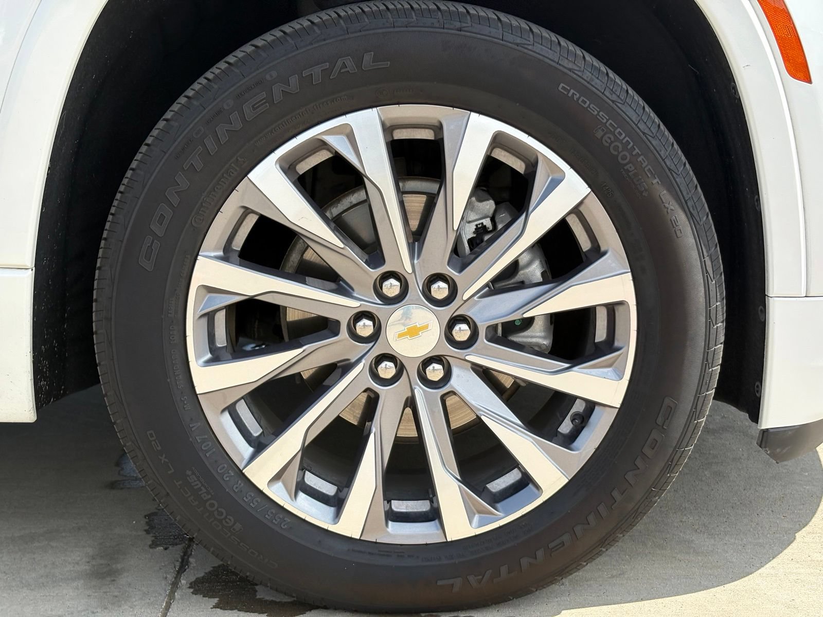 Certified 2023 Chevrolet Traverse Premier FWD image 10