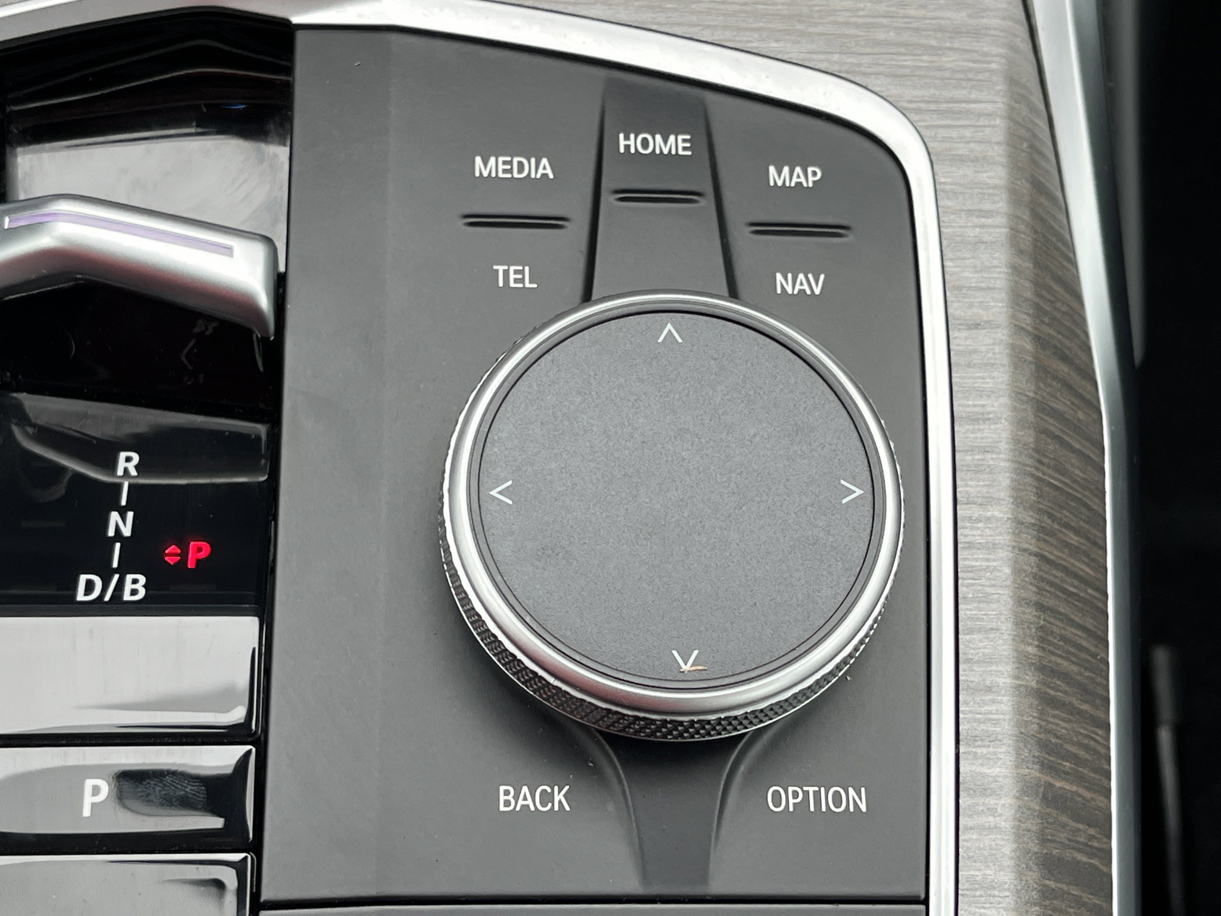 Used 2025 BMW i4 xDrive40i image 8