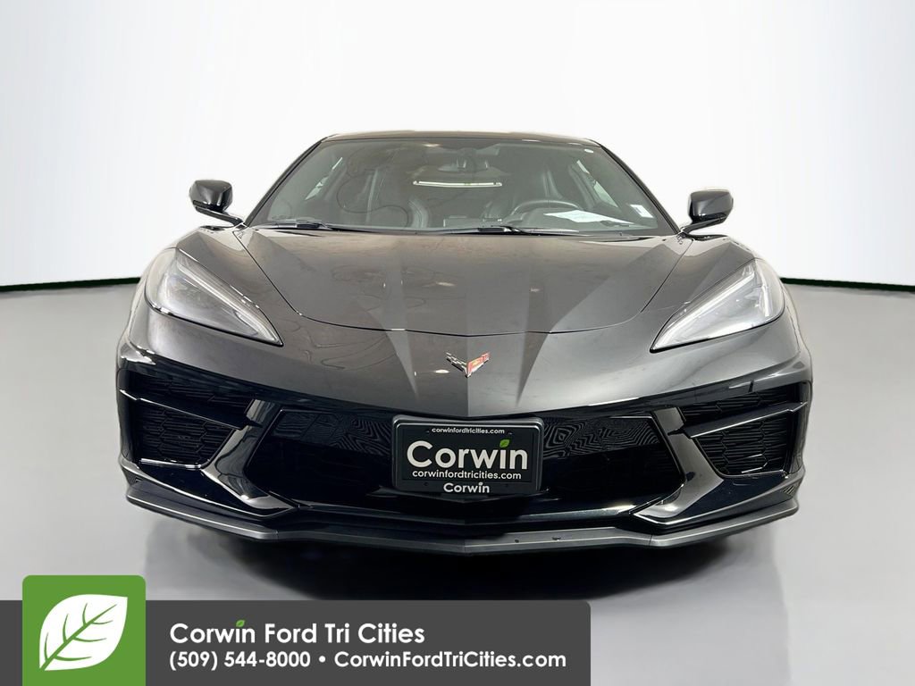 Used 2023 Chevrolet Corvette Stingray Coupe w/ Z51 Performance Package RWD image 4