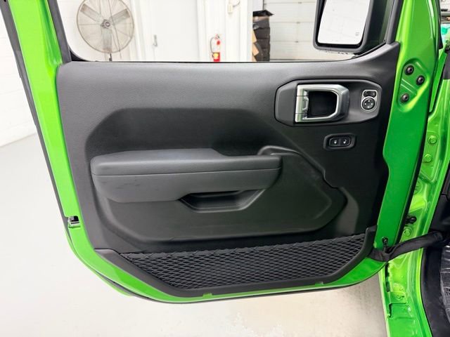 Used 2025 Jeep Wrangler Unlimited Sport AWD/4WD image 21