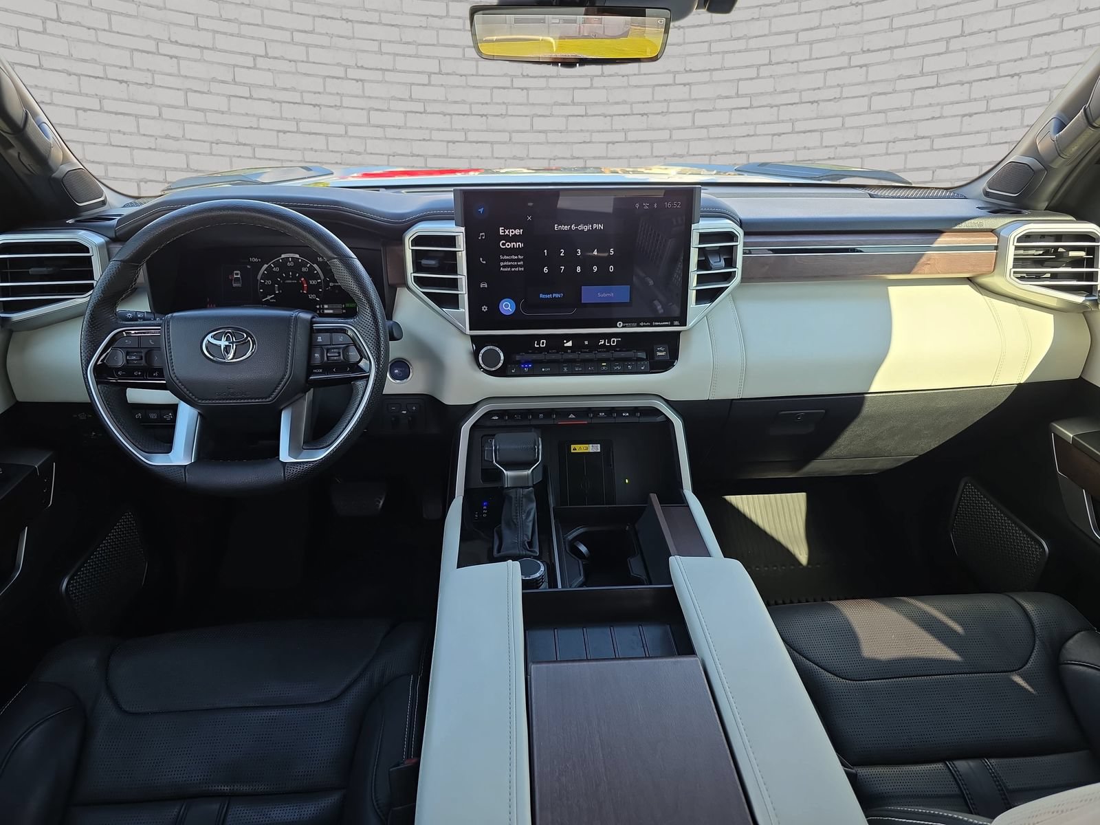 Used 2023 Toyota Tundra Capstone AWD/4WD image 10