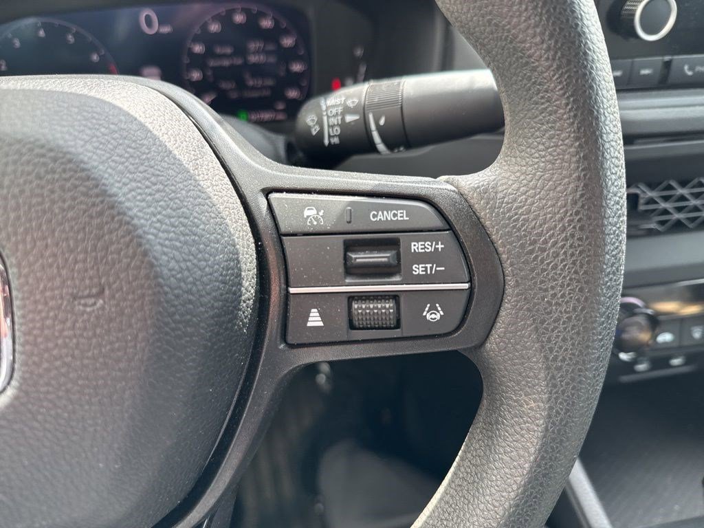 Used 2023 Honda Accord LX image 11