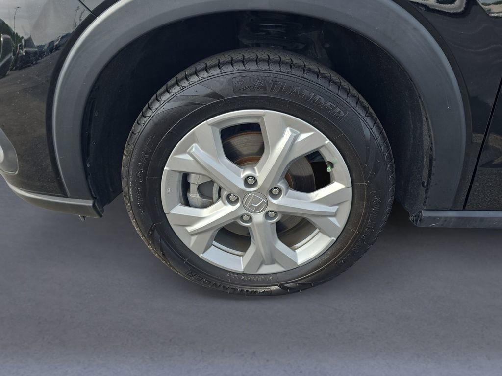 Used 2024 Honda HR-V LX image 9