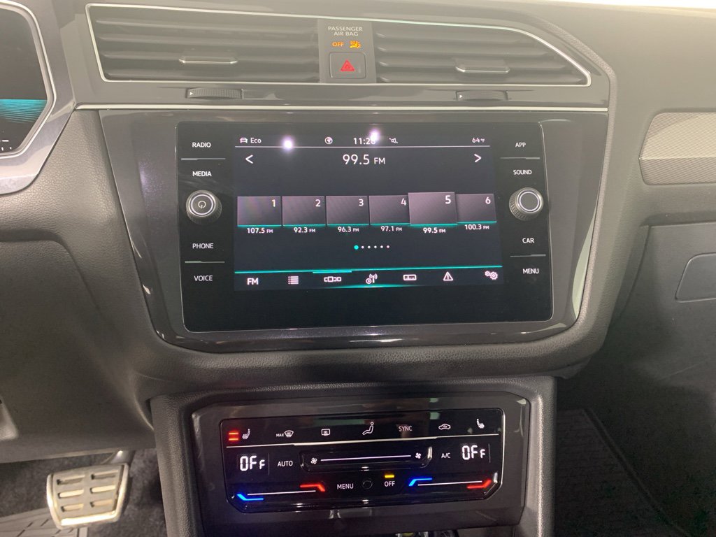 Used 2024 Volkswagen Tiguan SE R-Line image 27