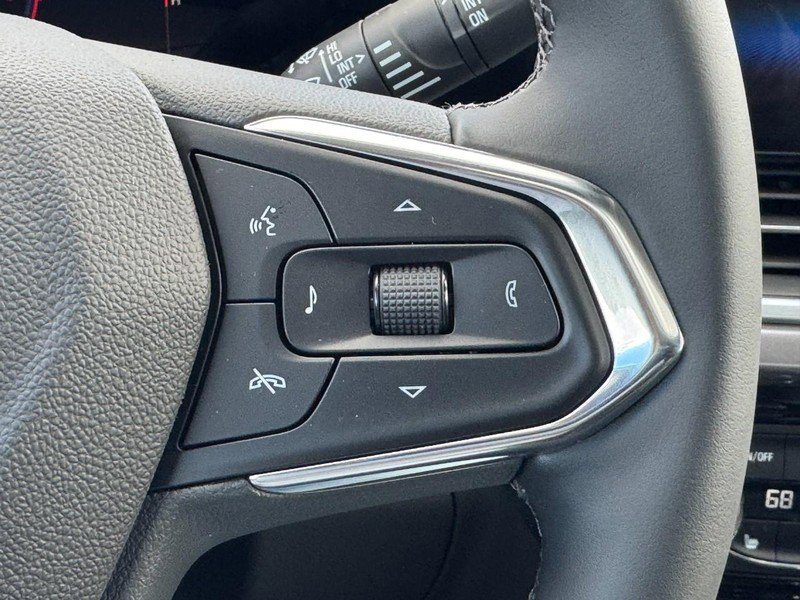 New 2026 Chevrolet Trax ACTIV w/ Sunroof Package image 15