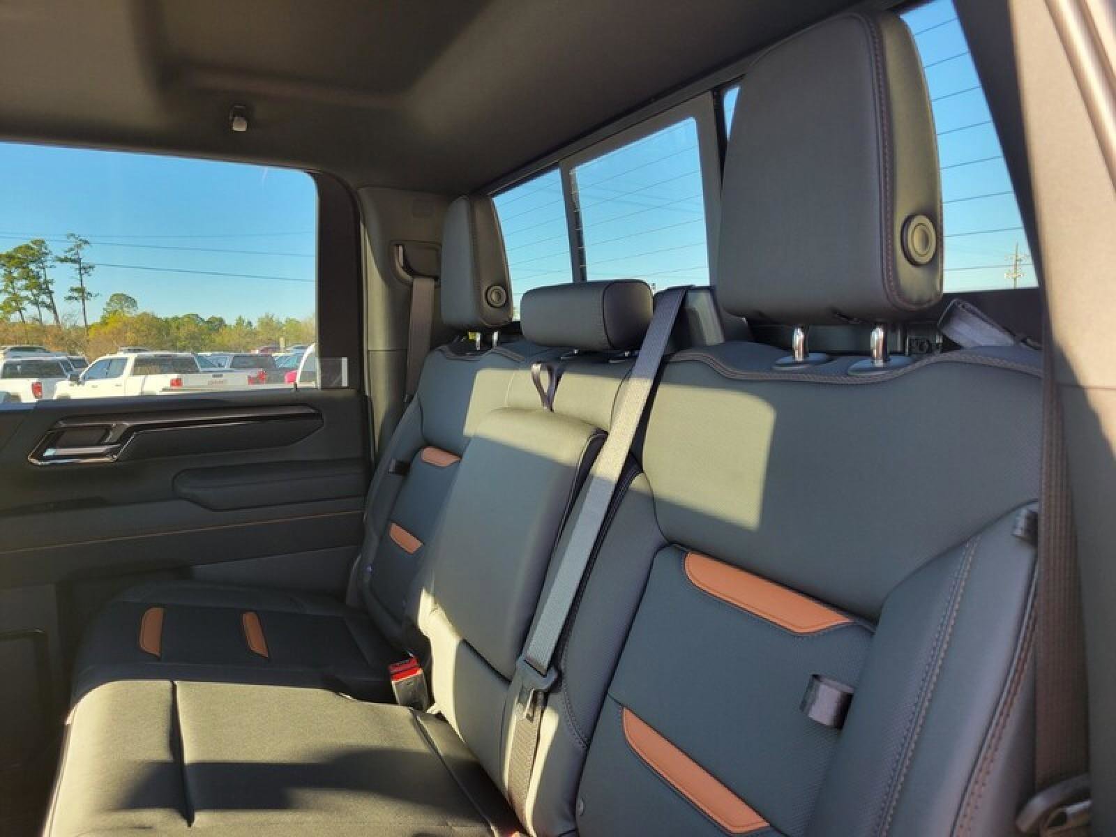 New 2026 GMC Sierra 2500 AT4 w/ AT4 Premium Plus Package image 25