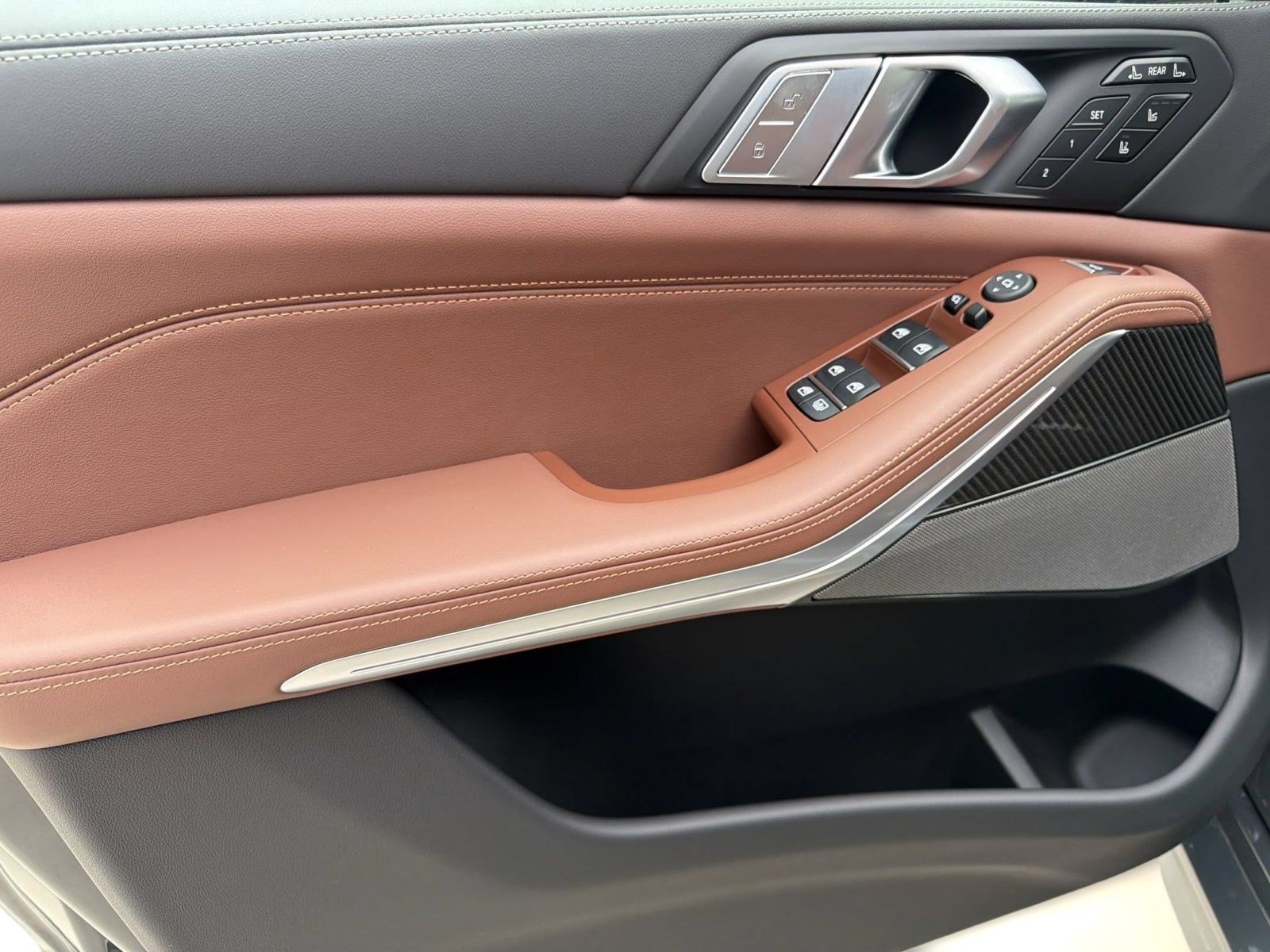 New 2027 BMW X7 M60i AWD/4WD image 14