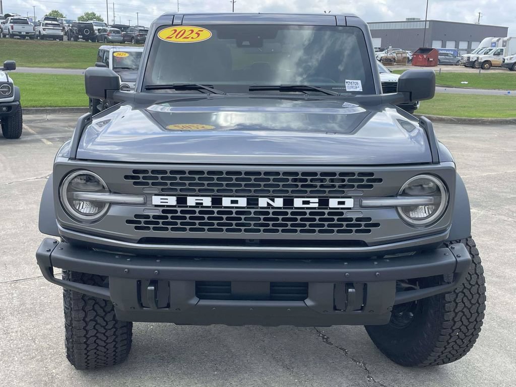 New 2025 Ford Bronco Badlands w/ Sasquatch Package AWD/4WD image 8