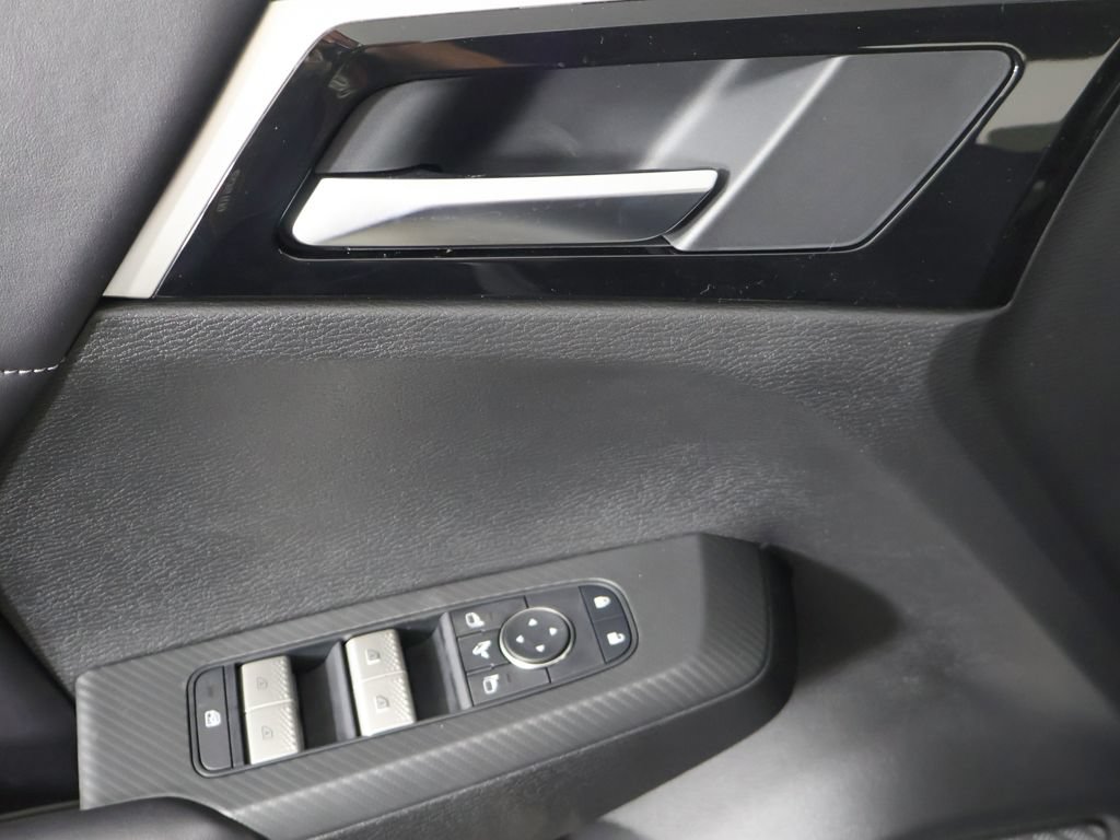 New 2026 Mitsubishi Outlander SE FWD image 37