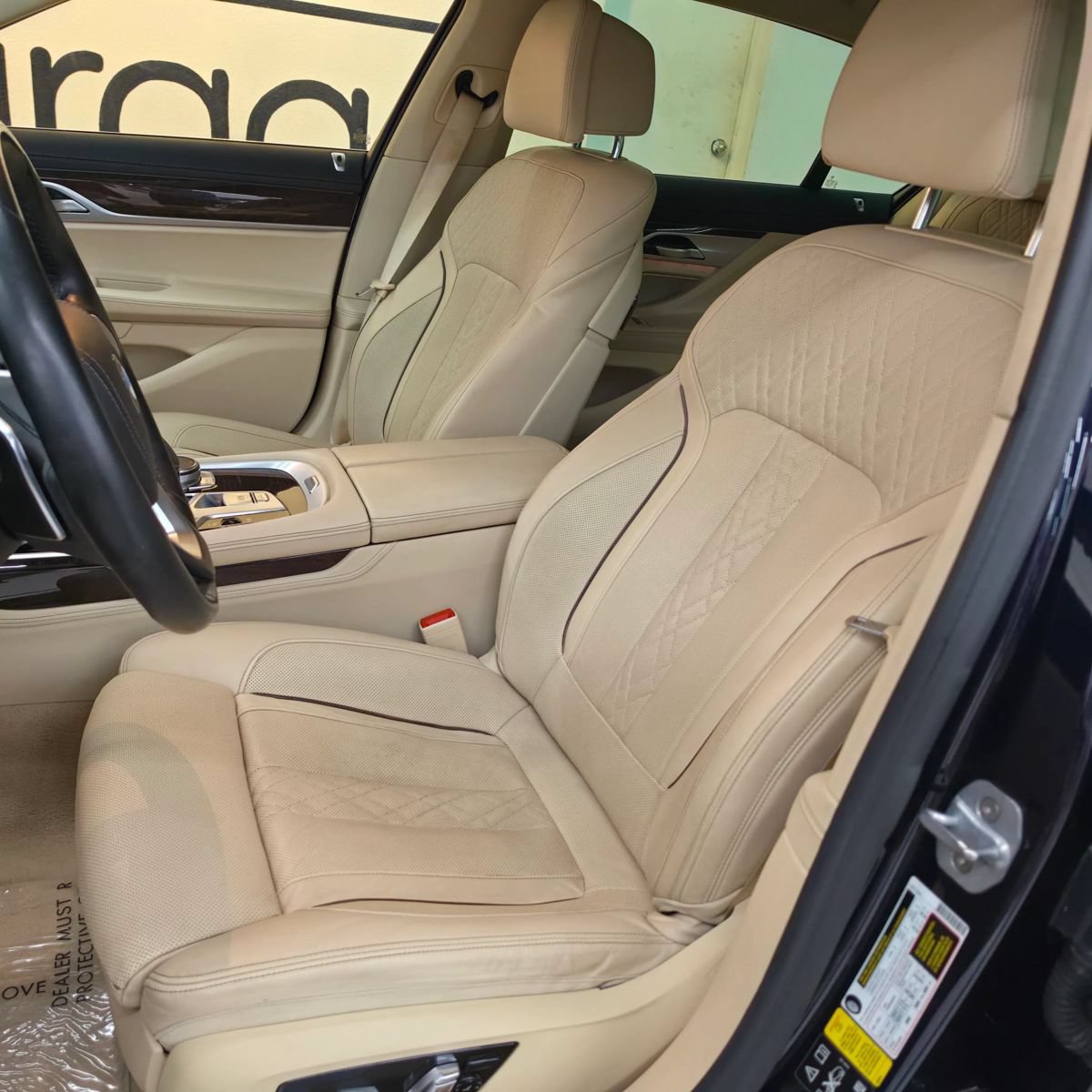 Used 2019 BMW 750i xDrive AWD/4WD image 15