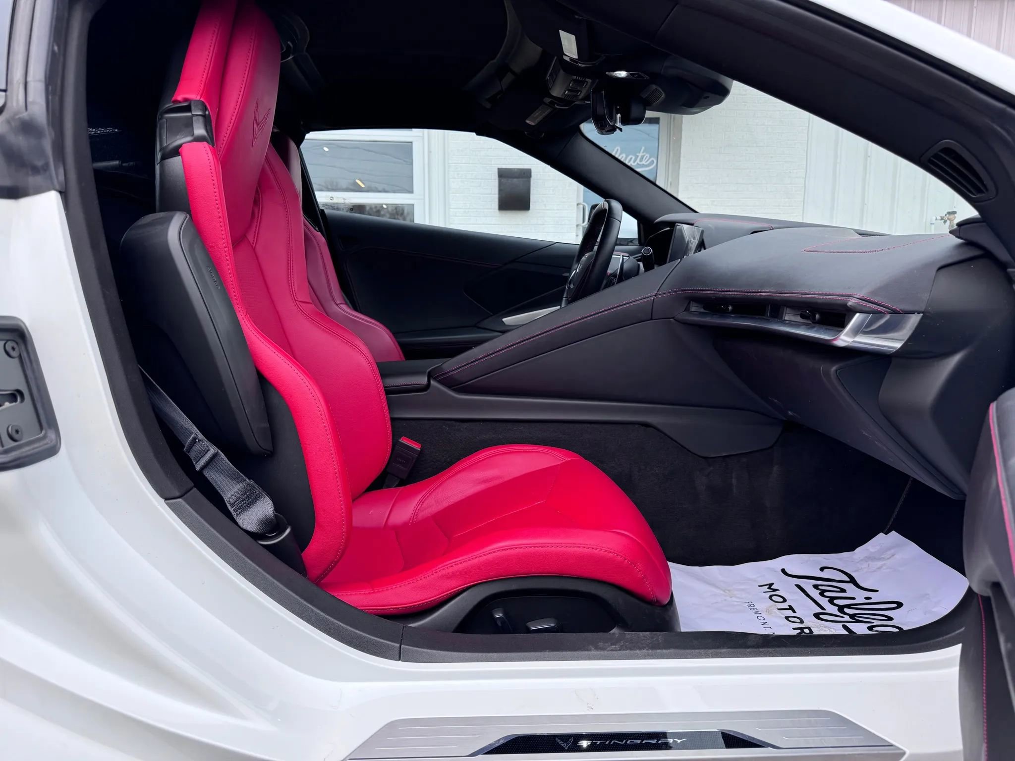 Used 2025 Chevrolet Corvette Stingray Coupe 2D image 13