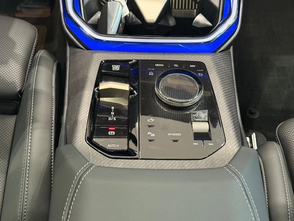 Certified 2025 BMW X3 xDrive30 w/ Premium Package AWD/4WD image 21