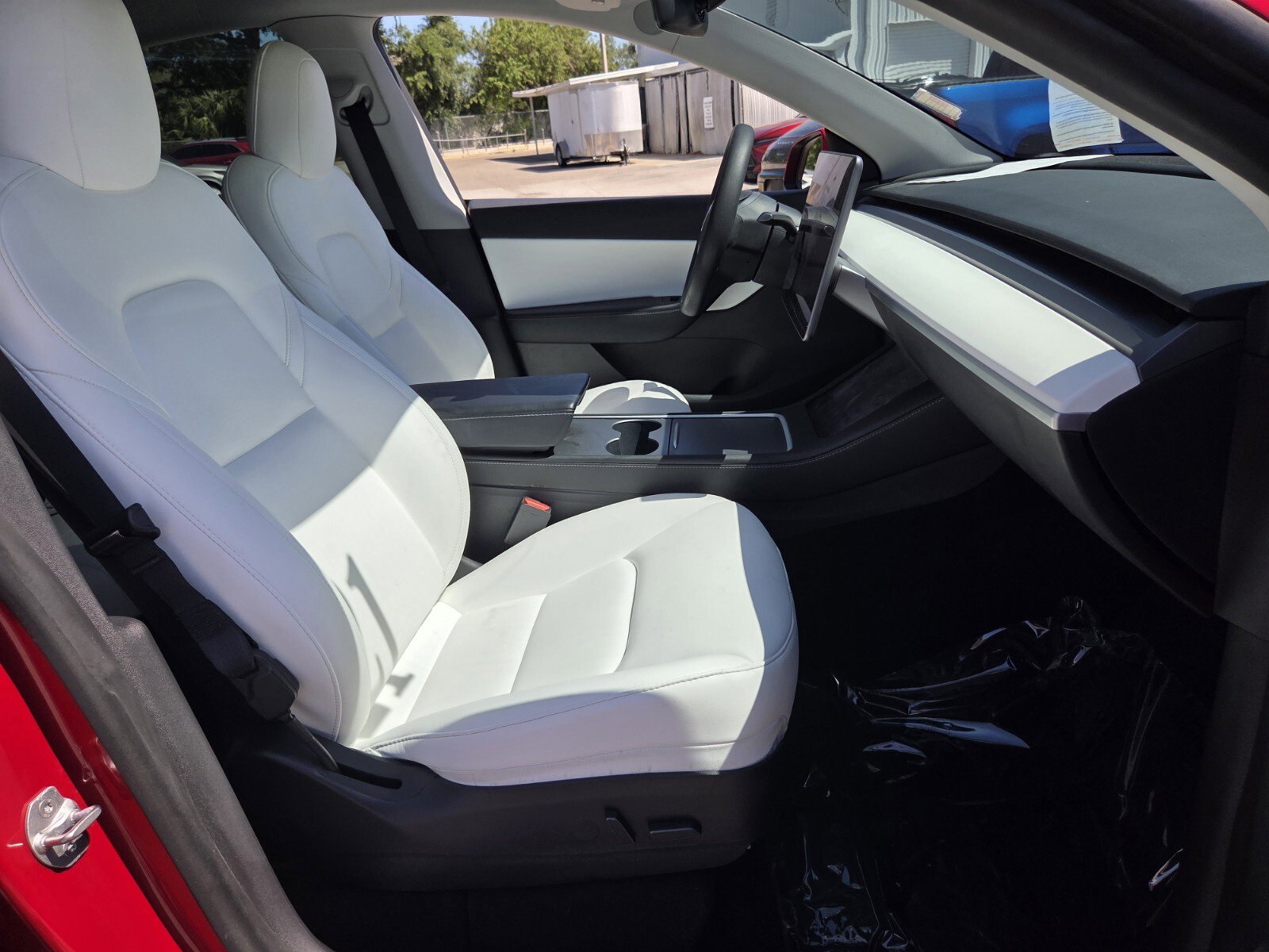 Used 2021 Tesla Model Y Long Range image 17