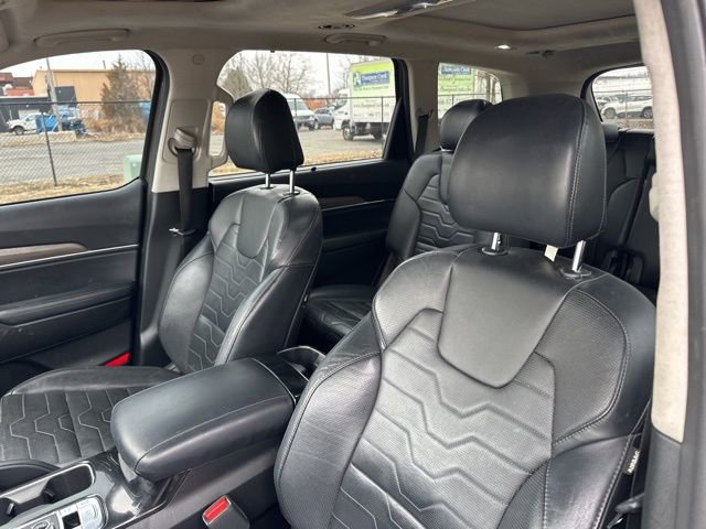 Used 2020 Kia Telluride SX w/ SX Prestige Package image 7