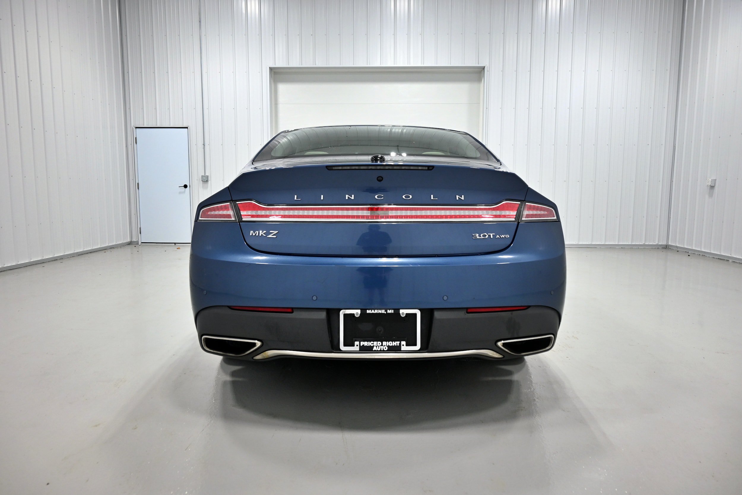 Used 2019 Lincoln MKZ Reserve AWD/4WD image 32