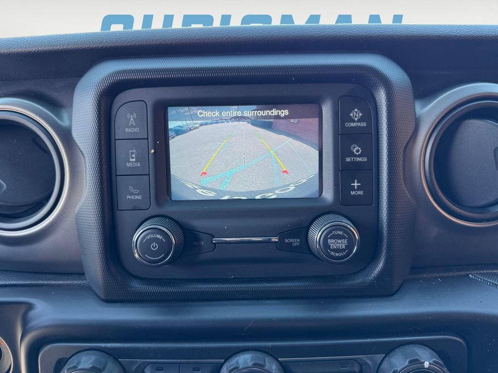 Used 2019 Jeep Wrangler Sport image 19