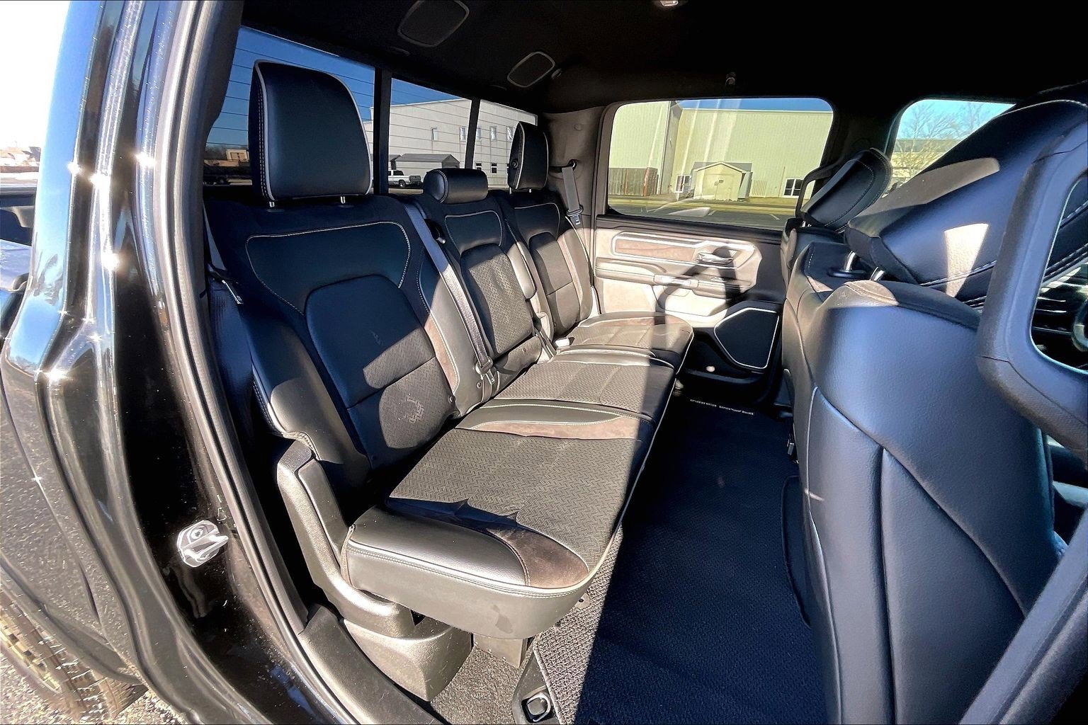 Used 2019 RAM 1500 Laramie image 16