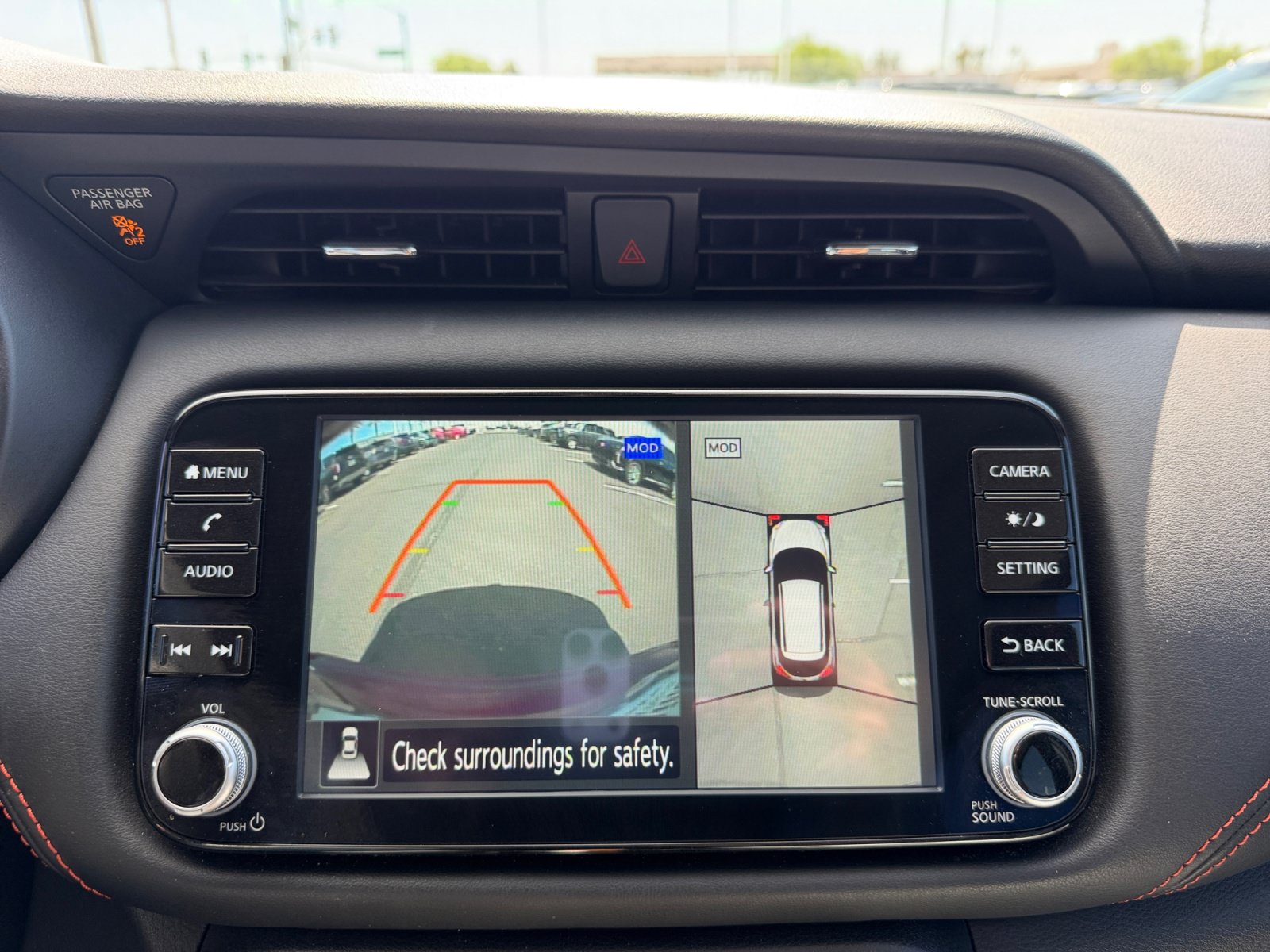 Used 2023 Nissan Kicks SR w/ SR Premium Package FWD image 29