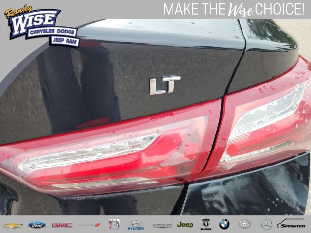 Used 2021 Chevrolet Malibu LT FWD image 10