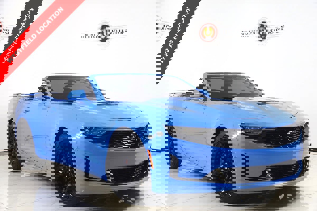 Used 2022 Chevrolet Camaro LT w/ RS Package RWD image 1