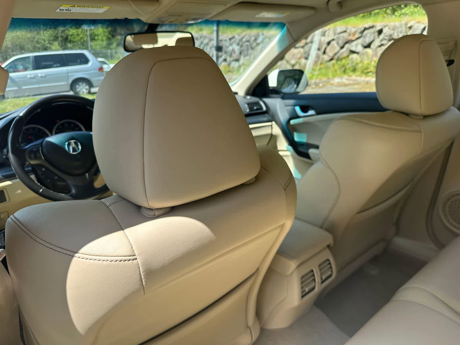 Used 2013 Acura TSX w/ Technology Package FWD image 8