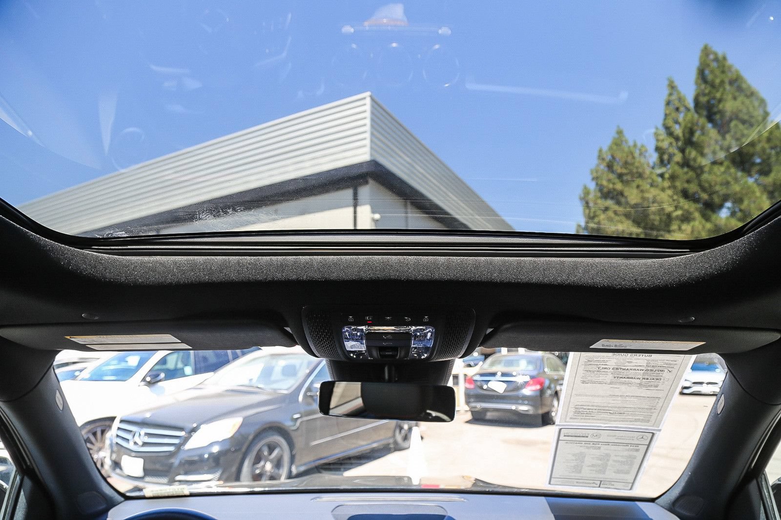 Used 2024 Mercedes-Benz EQB 300 4MATIC image 14