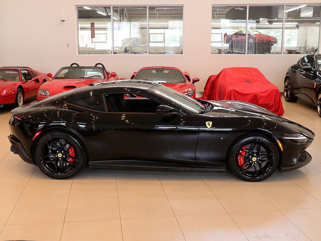 Certified 2024 Ferrari Roma image 30